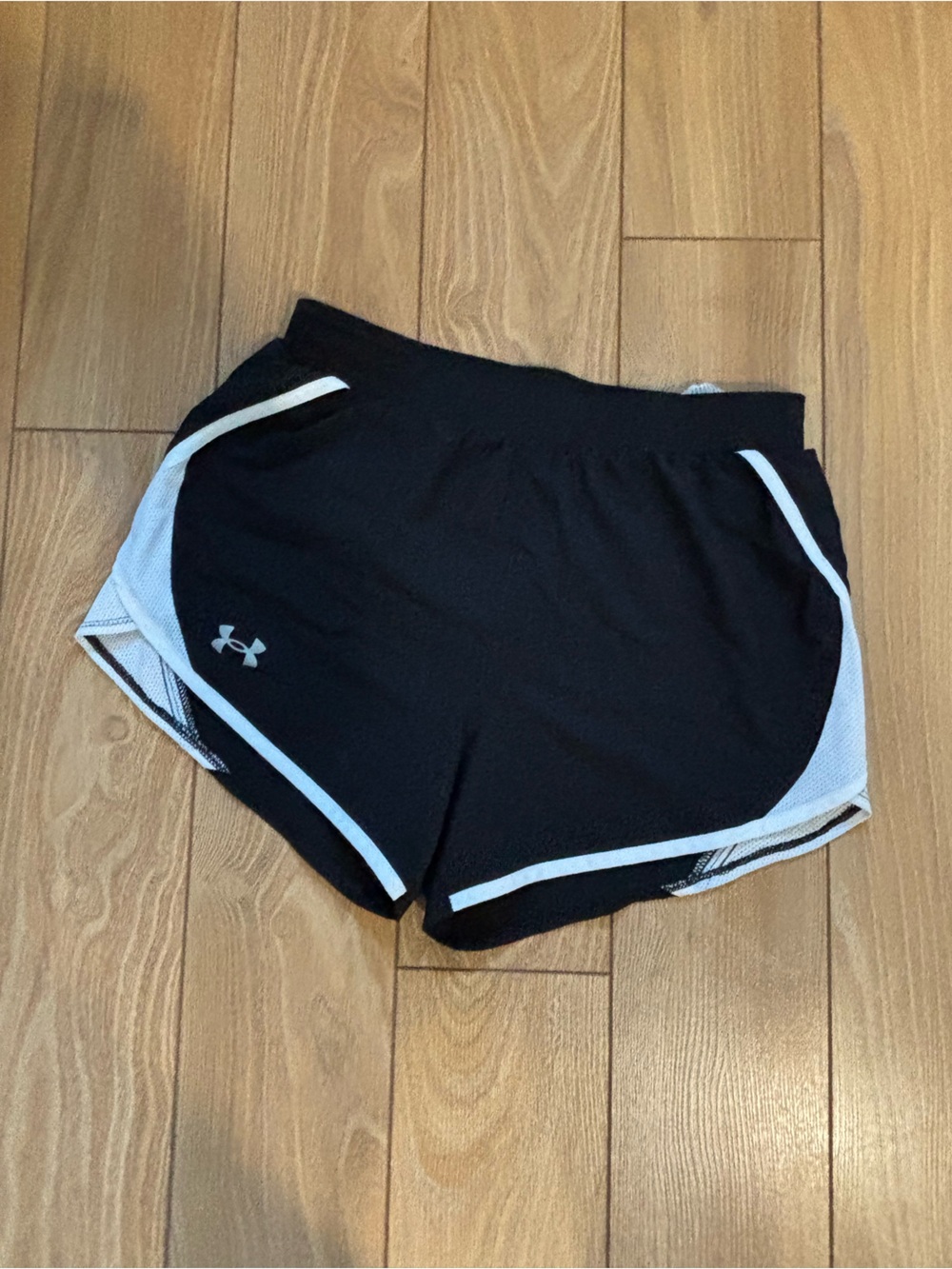 Under Armour Black Crew Neck Sweater with White Trim